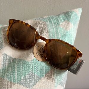 #9 Falls Creek Women’s Tortoise Shell Sunglasses